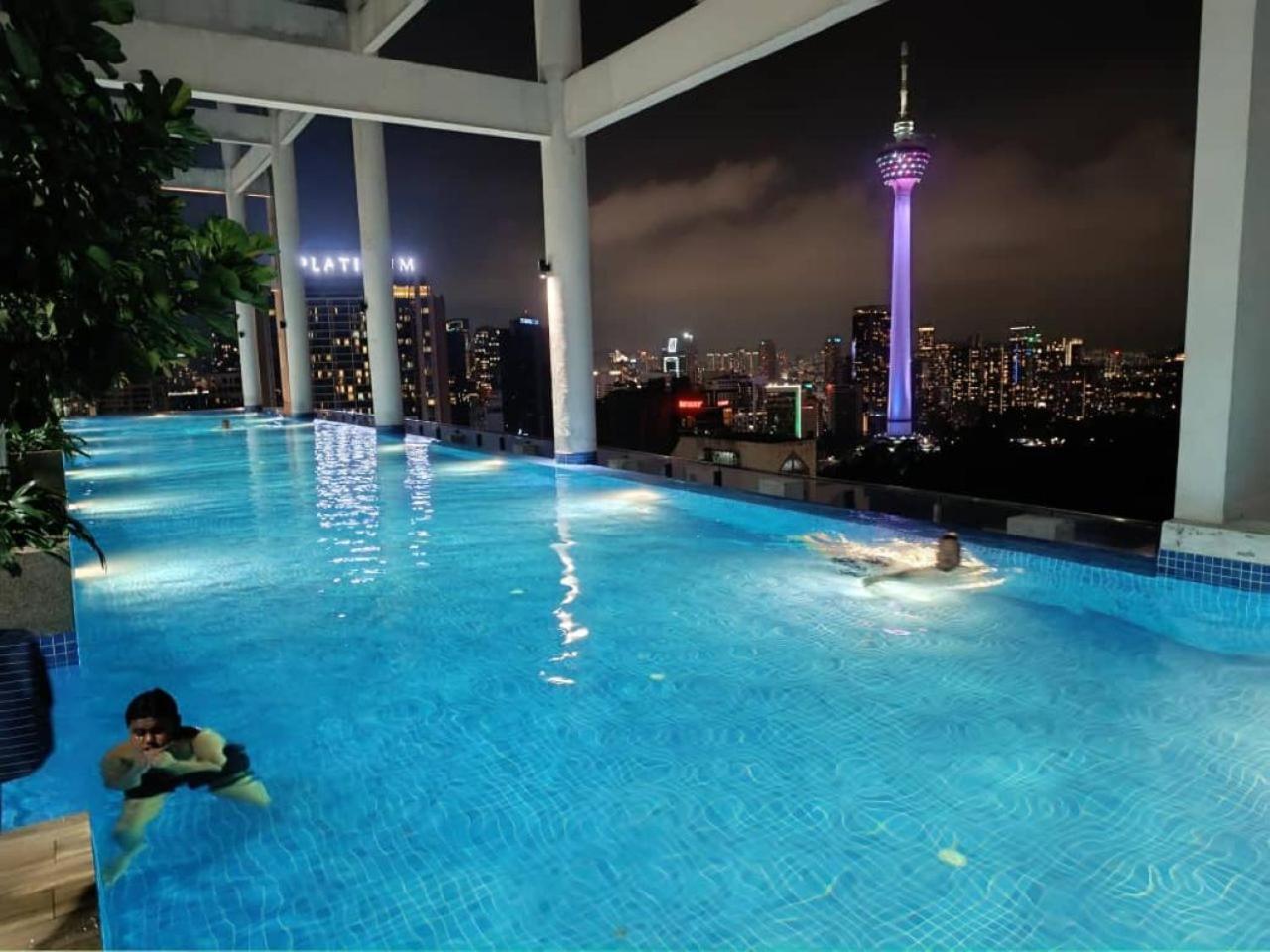 The Luxe Colony Klcc By Sky Pool Lägenhet Kuala Lumpur Exteriör bild